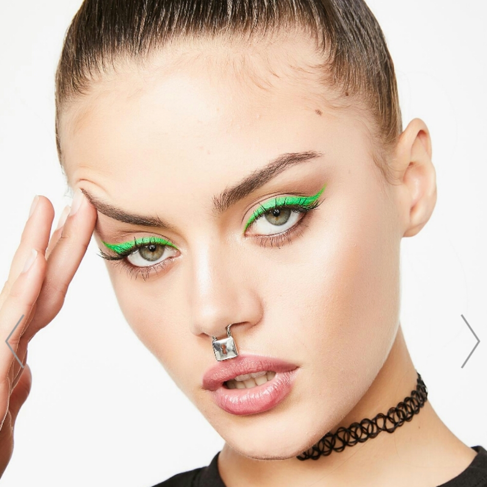 ♥LOCK IT UP SEPTUM RING♥ - Picture 2 of 3
